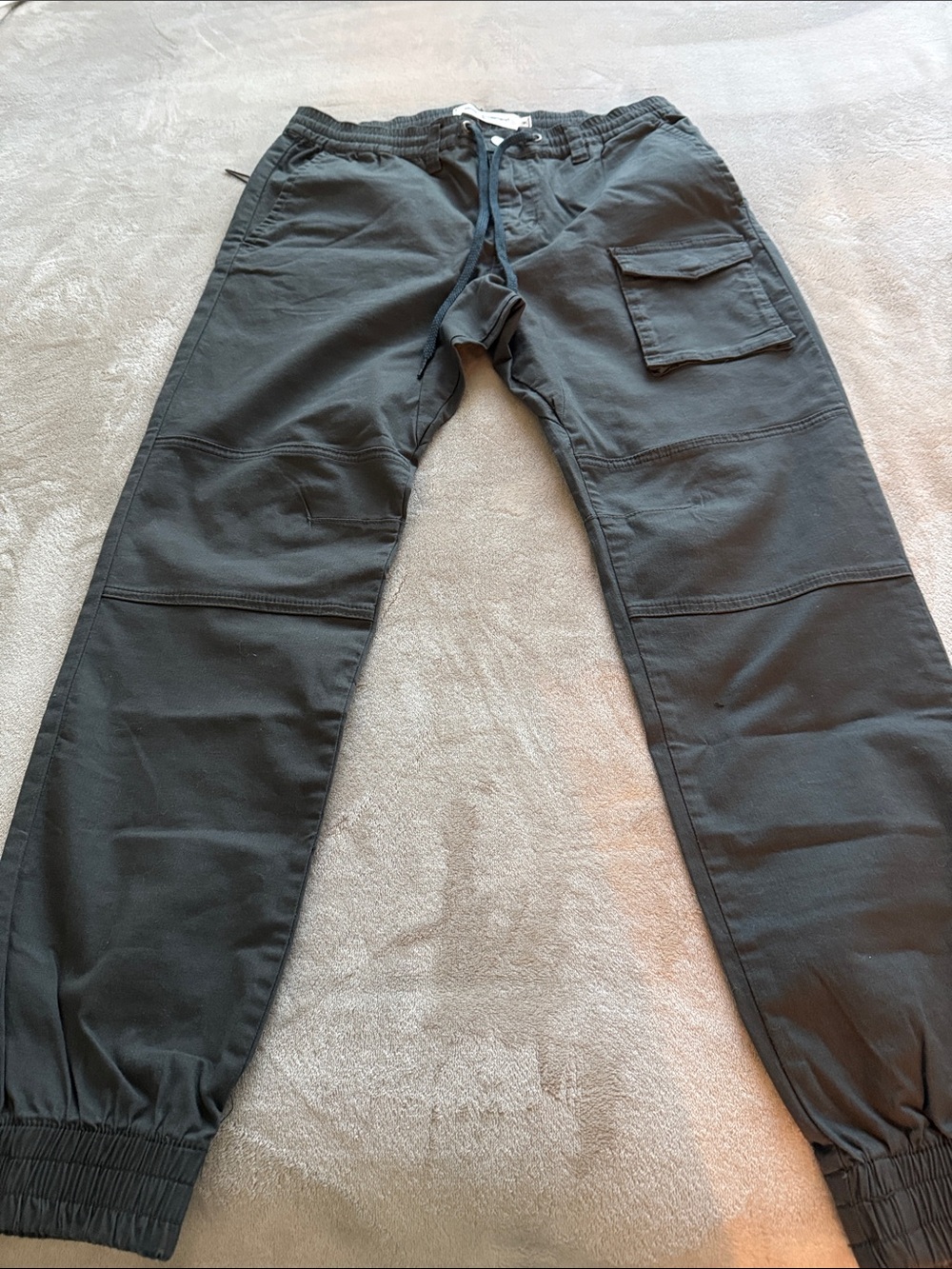 Modern Amusement Men's Charcoal Black Cargo Joggers
